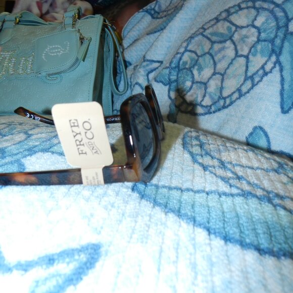 Frye & Co. Sunglasses Rectangular Tortoise UVA/UVB Protection NWT 🆕📦⌚🏃🏻💨⚡🚚 - Picture 7 of 16